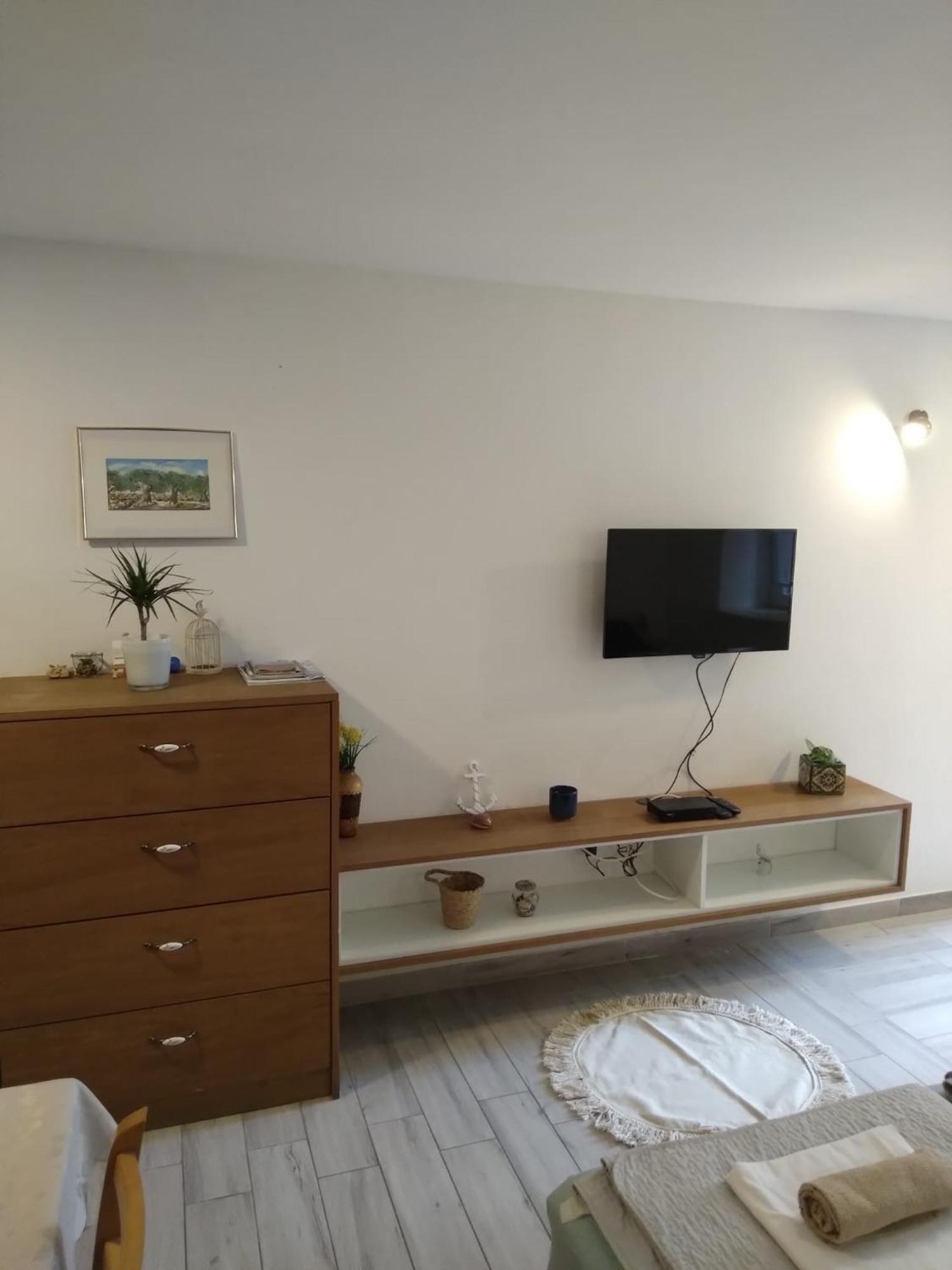 Apartments Marin Трогир Стая снимка